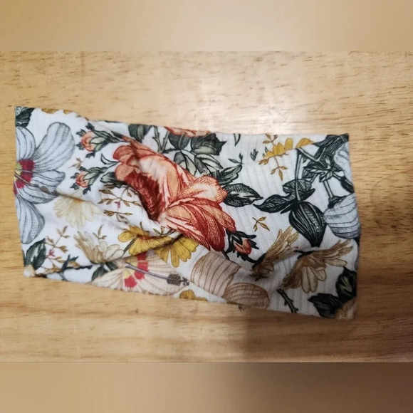Kid's Floral Fall Crisscross Twist Stretchy Headband NEW - Picture 2 of 5